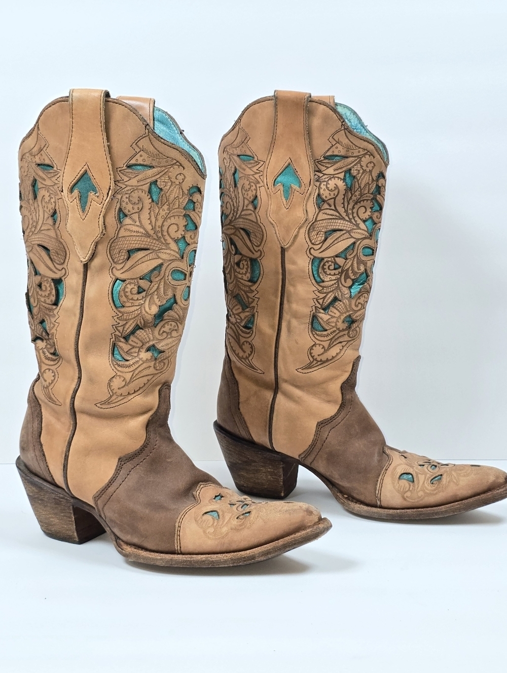Corral Leather Turquoise Laser Tooled Inlay Cowboy Boots Sz.6 Floral Snip Toe